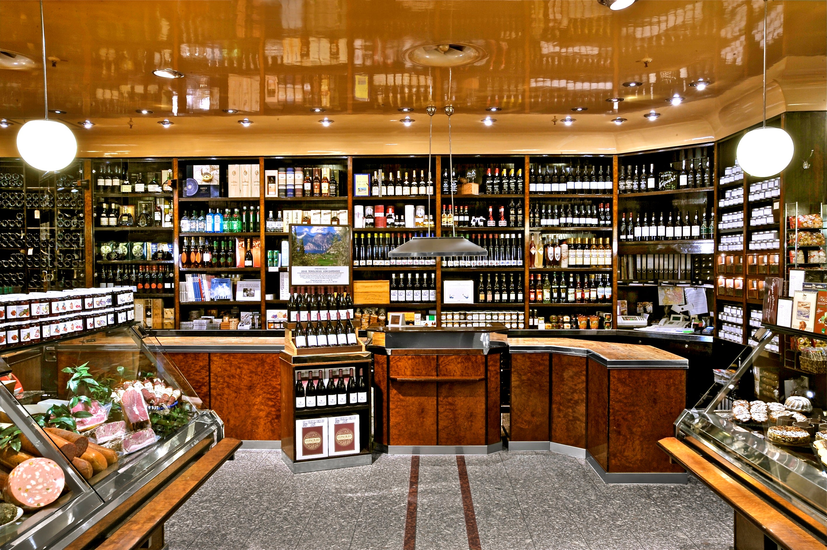 Grashoff Delikatessen Laden in der Contrescarpe