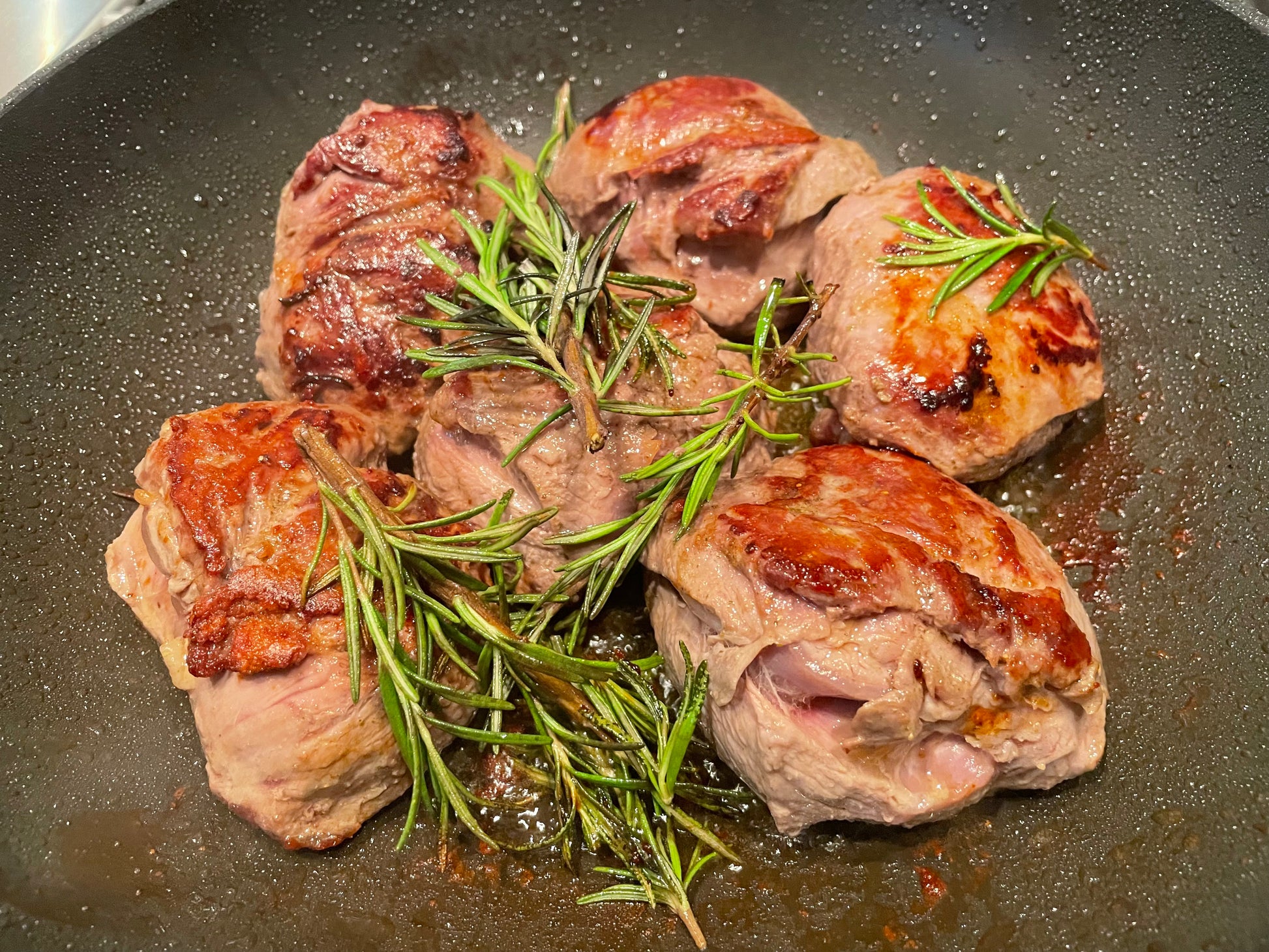Steaks gebraten für Pfeffersauce